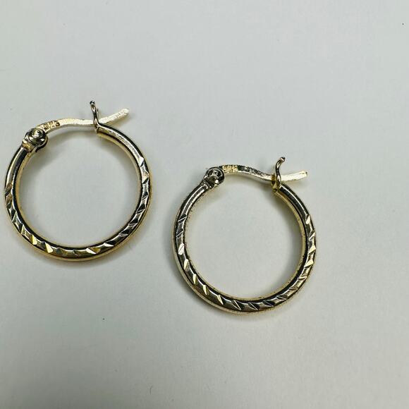 Bundle of Three Pairs of Gold Overlay Sterling Silver Hoop Earrings - Picture 4 of 7